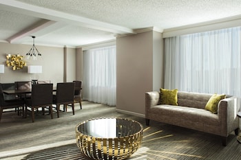 Suite, 1 King Bed