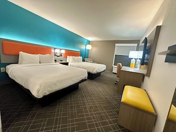 Room, 2 Queen Beds, Non Smoking