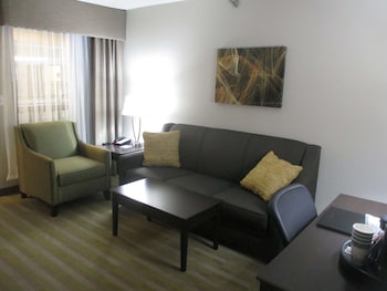 Suite, 1 King Bed, Non Smoking, Refrigerator & Microwave