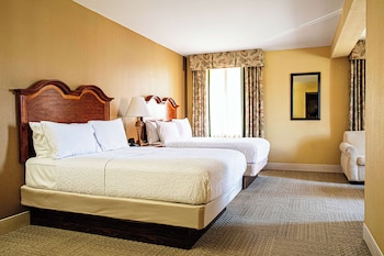 Suite, 2 Queen Beds
