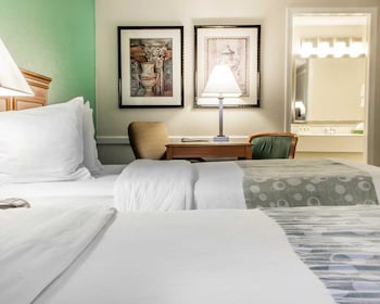 Room, 2 Double Beds, Accessible, Non Smoking