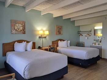 Room, 2 Double Beds, Non Smoking (2nd Floor)