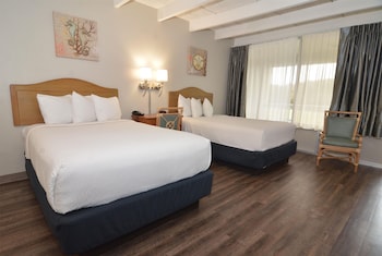 Room, 2 Double Beds, Non Smoking (2nd Floor)