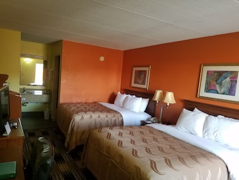 Standard Room, 2 Queen Beds, Non Smoking