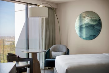 Room, 2 Queen Beds (Mobility Accessible, Roll-in Shower)