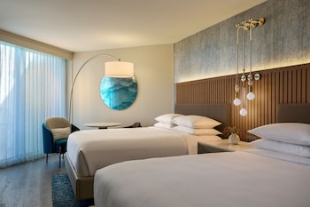 Room, 2 Queen Beds (Mobility Accessible, Roll-in Shower)