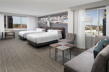 Room, 2 Queen Beds (Hearing Accessible)