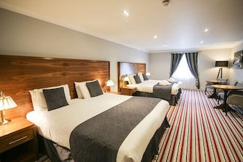 Family room with 2 double or twin beds
