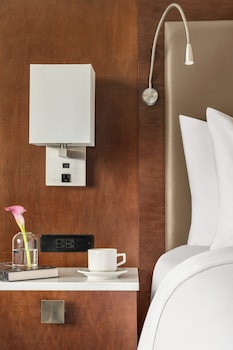 Standard Room, 2 Double Beds, Hearing Accessible