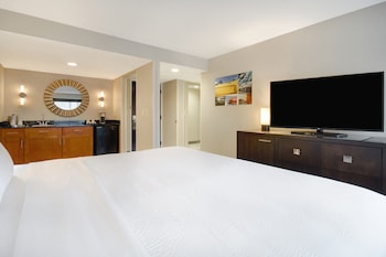 Premium Room, 1 King Bed