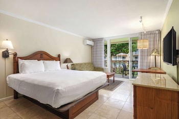 Room, Partial Ocean View