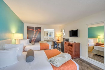 Room, 2 Queen Beds, Accessible, Non Smoking