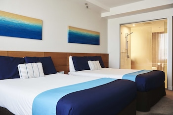 Executive Twin Ocean View