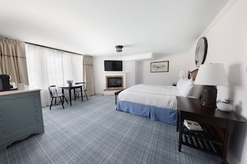 Deluxe Main Inn ADA