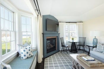 Suite, 2 Queen Beds, Ocean View (Cottage)