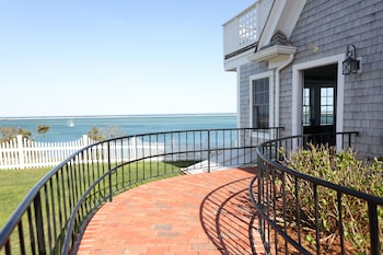 Suite, 1 King Bed, Ocean View (Cottage)