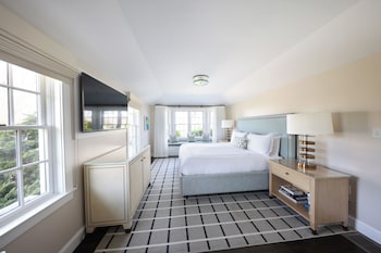 Deluxe Suite, 1 King Bed (Cottage)