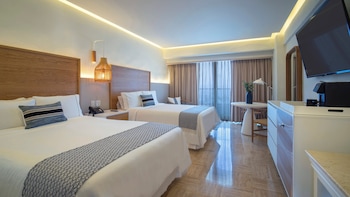 Deluxe Room, 2 Double Beds, Non Smoking, Ocean View