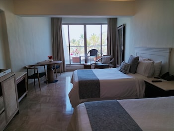 Superior Room, 2 Double Beds, Non Smoking, Partial Ocean View
