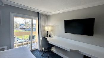 Executive Room, 2 Queen Beds, Balcony