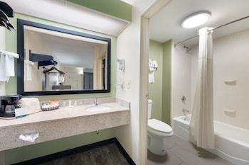 Standard Room, Smoking