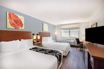 Room, 2 Queen Beds, Non Smoking