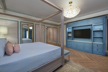 Disney Suite - Club Level