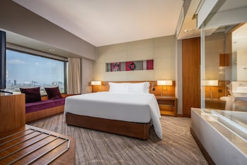 Deluxe Suite, 1 King Bed (Premium Deluxe Club)