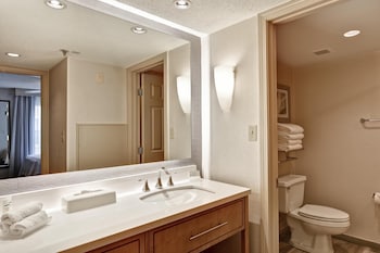 Room, 2 Bedrooms, Accessible