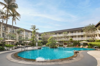 Deluxe Room, Pool Access