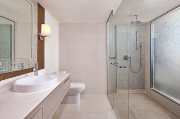 Deluxe Room, Pool Access