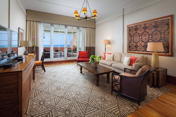 Suite, 1 King Bed with Sofa bed (Prestige Suite)