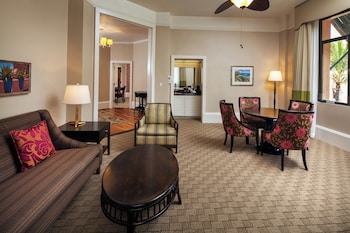 Suite, 2 Double Beds, Garden View (Historic Wing)