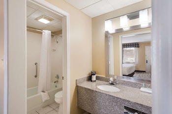 Standard Room, 1 King Bed, Smoking, Refrigerator & Microwave