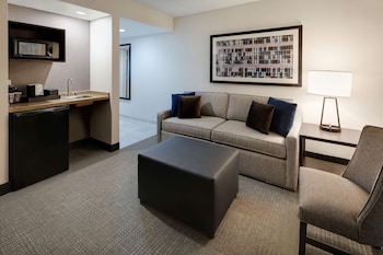Suite, One King Bed, Non-Smoking