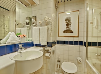 Single Room (Plus)