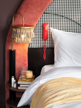 Room, 1 Double Bed (Medium)