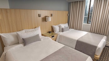 Premium Suite, 2 Twin Beds, Kitchen, Corner