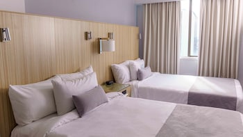 Premium Suite, 2 Twin Beds, Kitchen, Corner