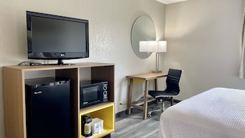 Room, 1 King Bed, Accessible, Non Smoking