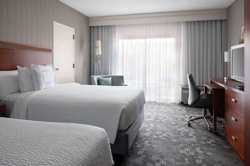 Deluxe Room, 2 Double Beds (Balcony Patio)