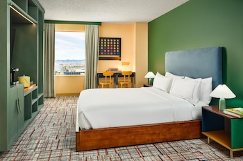Room, 1 King Bed (Recess)