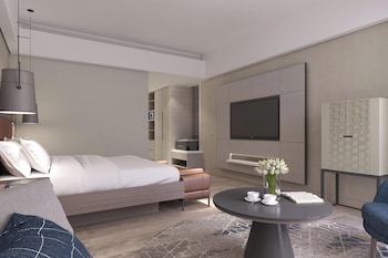 Club Room, 1 King Bed, Sea View