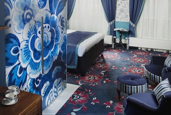 Room (Residence)