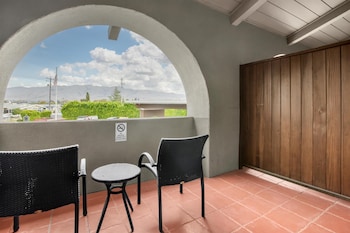 Standard Room, 2 Queen Beds, Non Smoking, Patio