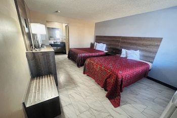 Room, 2 Queen Beds, Non Smoking