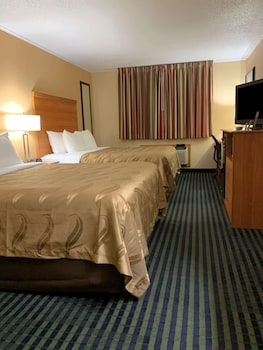Standard Room, 2 Queen Beds, Non Smoking