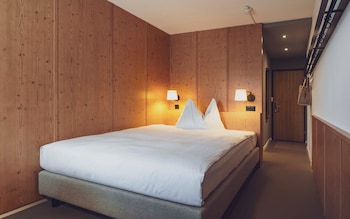 Classic Single Room