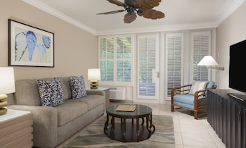 Suite, 1 Bedroom (2 Queens)