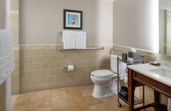 Suite, Multiple Beds (RI Shower)